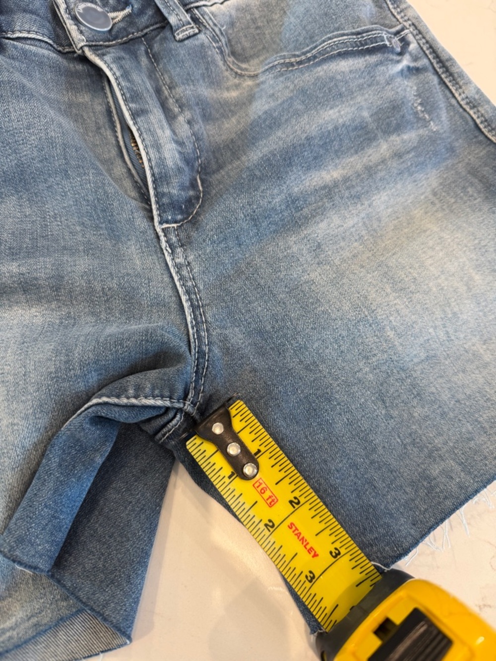 Democracy “Ab” solution Jean Shorts ( Never Been Worn) - Picture 5 of 6